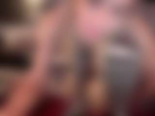 Laura Tate's Live Sex Cam Show