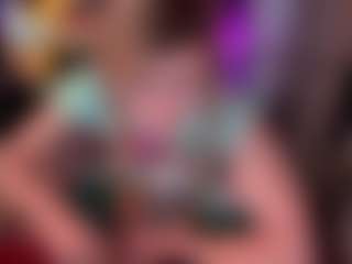 Laura Tate's Live Sex Cam Show