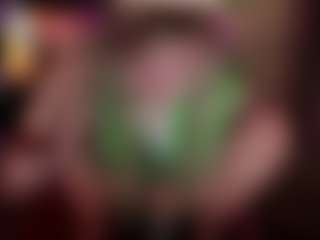 Laura Tate's Live Sex Cam Show