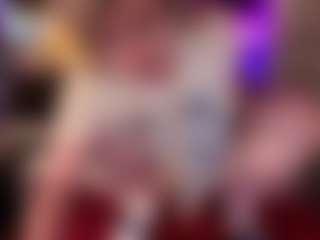 Laura Tate's Live Sex Cam Show