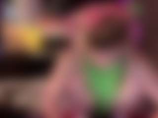 Laura Tate's Live Sex Cam Show