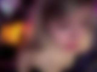 Laura Tate's Live Sex Cam Show