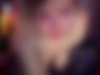 Laura Tate's Live Sex Cam Show