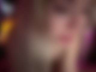 Laura Tate's Live Sex Cam Show