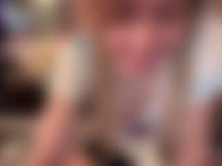 Laura Tate's Live Sex Cam Show