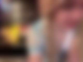 Laura Tate's Live Sex Cam Show