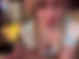Laura Tate's Live Sex Cam Show