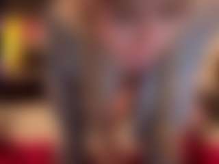 Laura Tate's Live Sex Cam Show