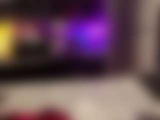 Laura Tate's Live Sex Cam Show