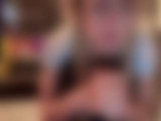Laura Tate's Live Sex Cam Show
