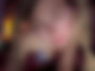 Live cam show with Laura Tate - Strip Blonde Hair on fapnchat