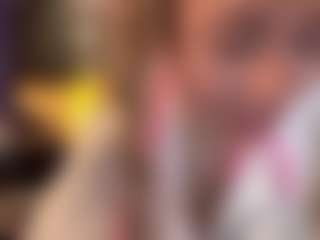 Laura Tate's Live Sex Cam Show