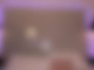 Live cam show with ANTONELLA-ROUSE - Sensual on Milf Play
