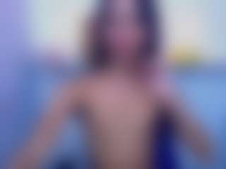 Live cam show with KatrinaQueen1 - Spank on Camsoda