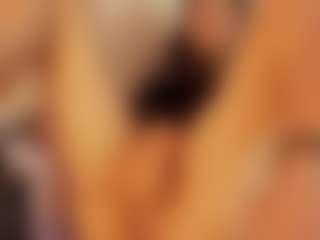 bella1207's Live Sex Cam Show
