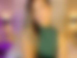 bella1207's Live Sex Cam Show
