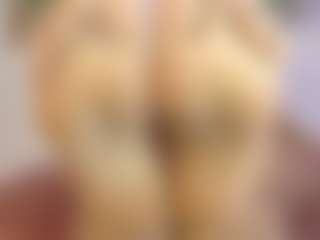 bella1207's Live Sex Cam Show