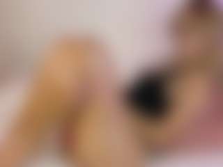 bella1207's Live Sex Cam Show
