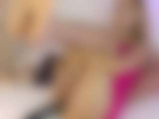 bella1207's Live Sex Cam Show