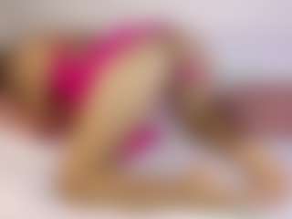 bella1207's Live Sex Cam Show