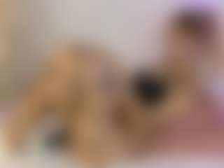 bella1207's Live Sex Cam Show