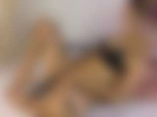 bella1207's Live Sex Cam Show