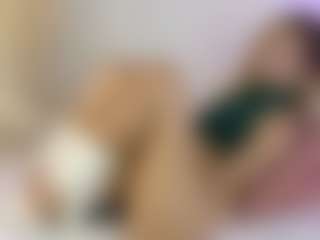 bella1207's Live Sex Cam Show