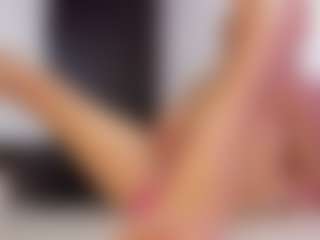 bella1207's Live Sex Cam Show