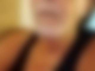 bignoblinski's Live Sex Cam Show