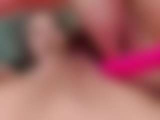 Ellen's Live Sex Cam Show