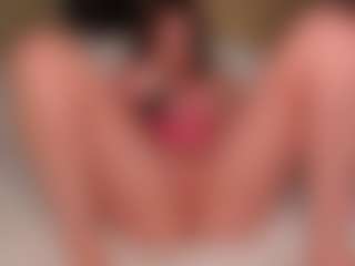 Live cam show with Ellen - Young Adult on googirlz