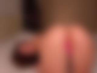 Ellen's Live Sex Cam Show