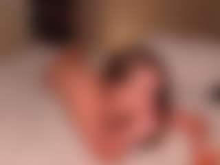 Ellen's Live Sex Cam Show
