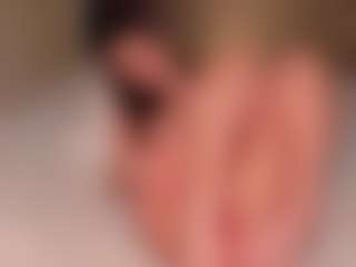 Ellen's Live Sex Cam Show