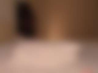 Live cam show with Ellen - Bedroom on Uber Horny