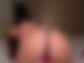Ellen's Live Sex Cam Show