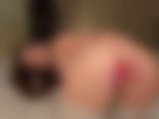 Ellen's Live Sex Cam Show