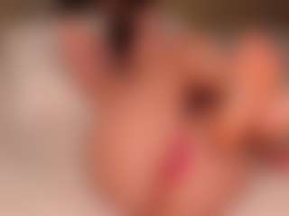 Ellen's Live Sex Cam Show