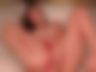 Ellen's Live Sex Cam Show
