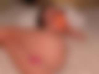 Ellen's Live Sex Cam Show