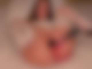Ellen's Live Sex Cam Show