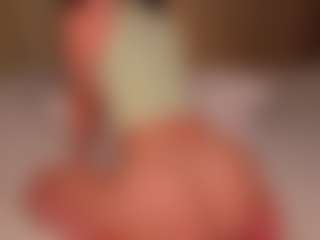 Ellen's Live Sex Cam Show
