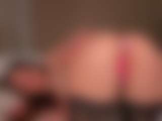 Live cam show with Ellen - Public on AdultVida.com