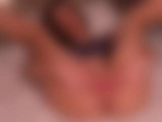 Ellen's Live Sex Cam Show