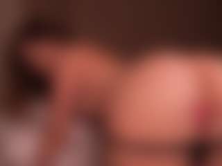 Live cam show with Ellen - Full Nudity on Dolls Live