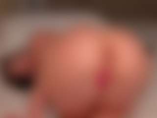 Эротическая трансляция с Ellen — Sexy на Camsoda