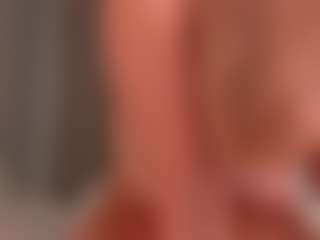 Ellen's Live Sex Cam Show