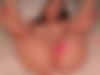 Ellen's Live Sex Cam Show