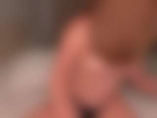 Ellen's Live Sex Cam Show