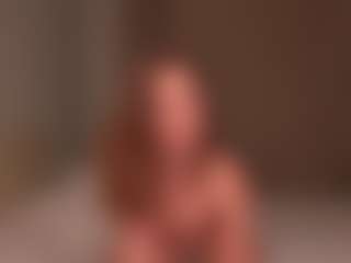 Live cam show with Ellen - Petite on https://playwithruby.com